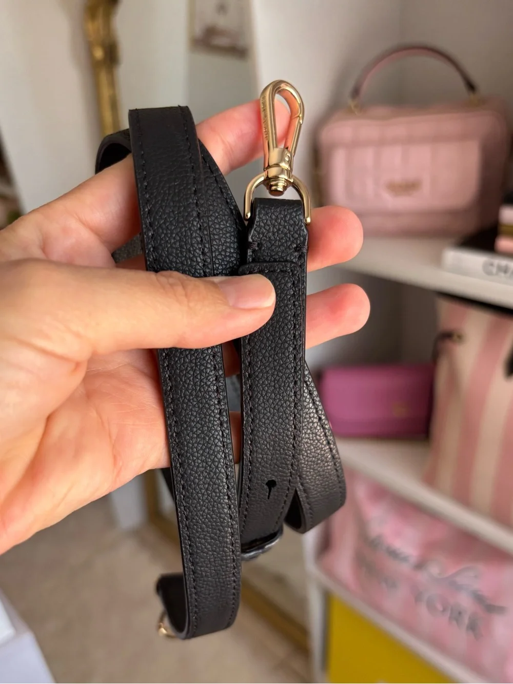 Kate spade voyage bag